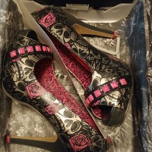 Iron Fist Muerte Punk Princess platform pump